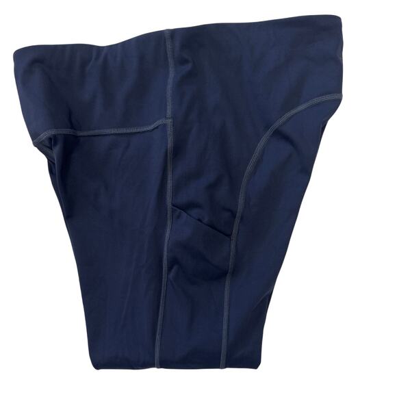 Athleta Leggings Ultimate Stash Pocket Capri Navy Blue Athletic Size LP - Picture 11 of 12